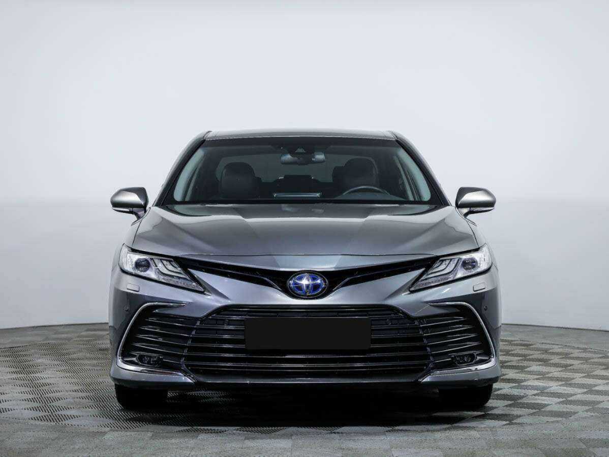 Toyota Camry, 2021 - фото №1
