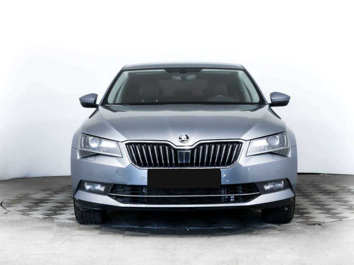 Skoda Superb, 2019 - фото №1