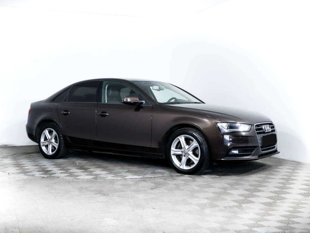 Audi A4, 2015 - фото №2