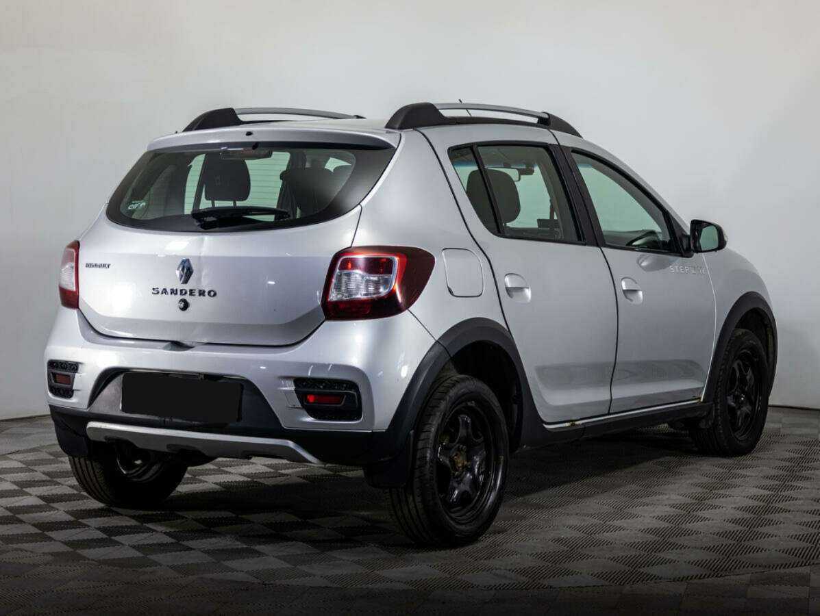 Renault Sandero Stepway, 2015 - фото №4