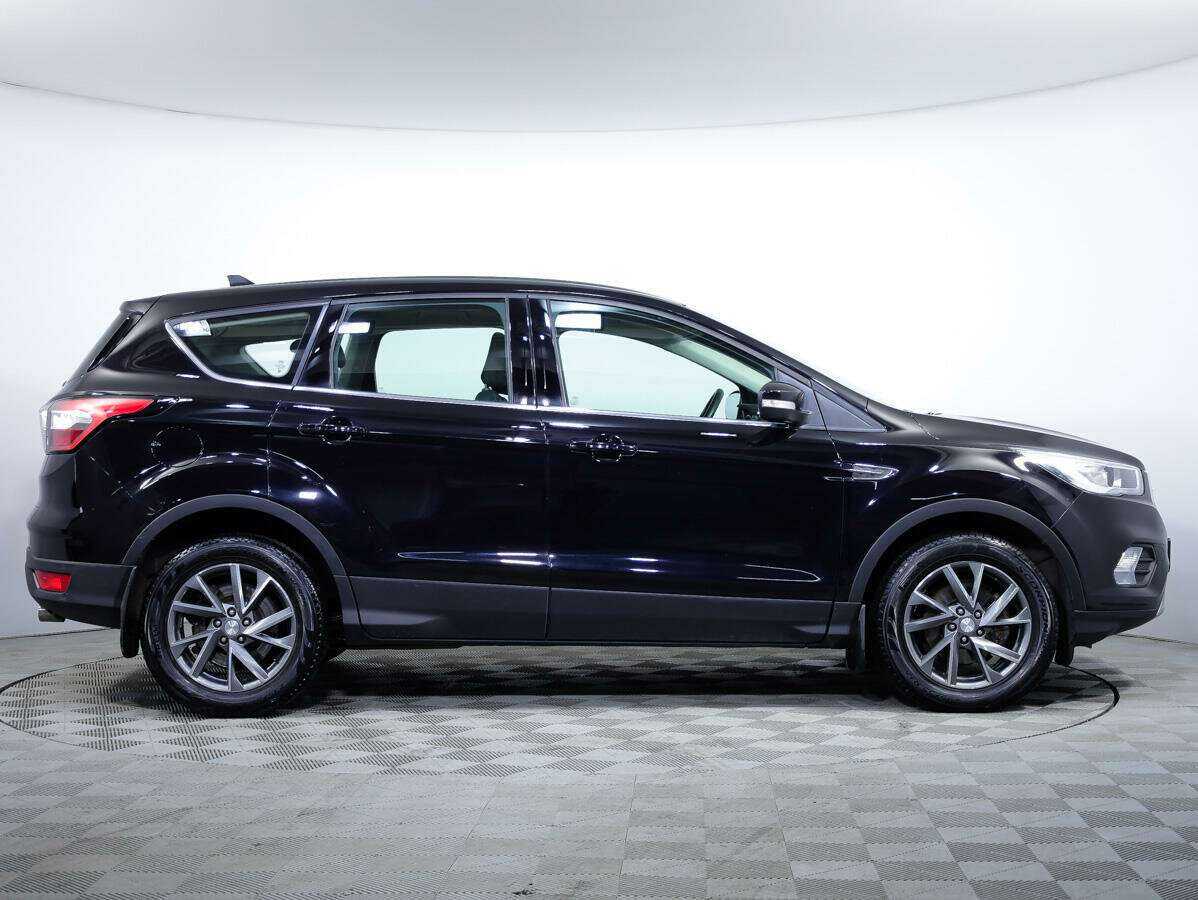 Ford Kuga, 2018 - фото №3