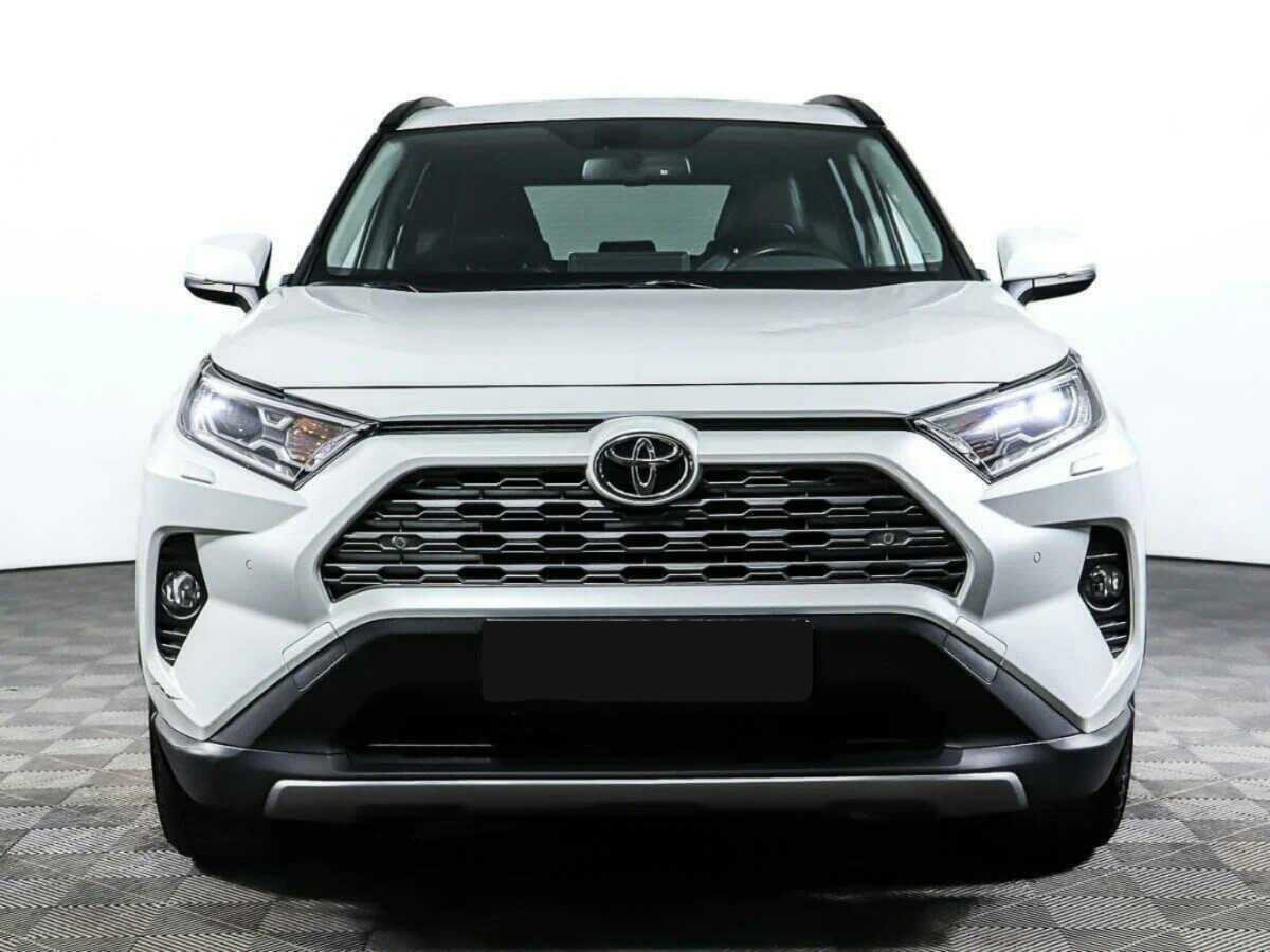 Toyota RAV4, 2021 - фото №2