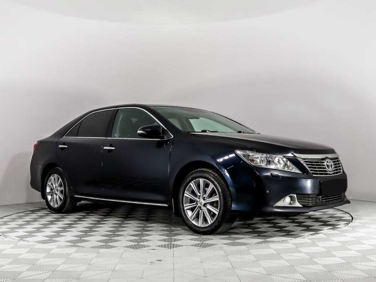 Toyota Camry, 2014 - фото №3
