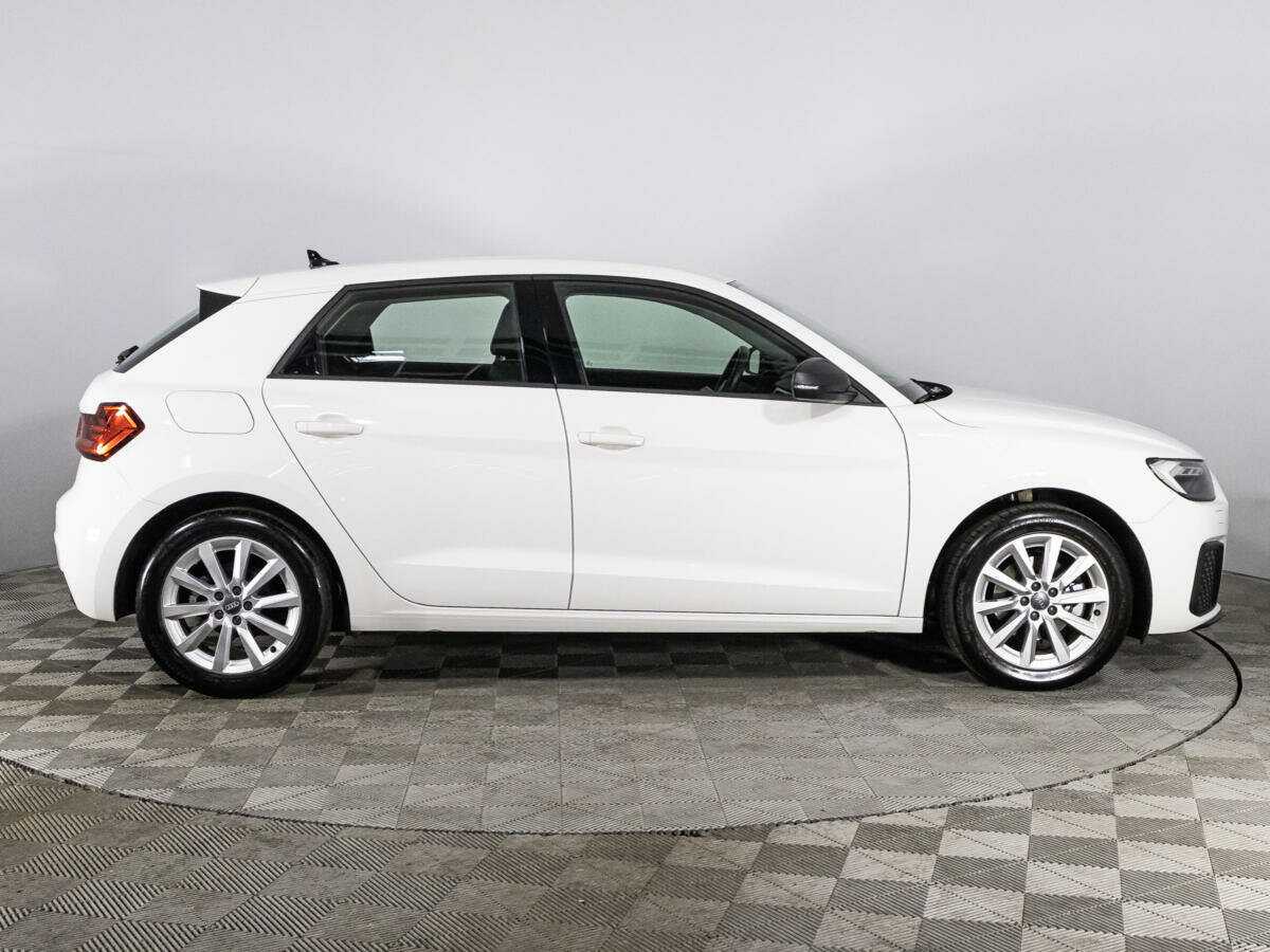 Audi A1 30 TFSI, 2020 - фото №4