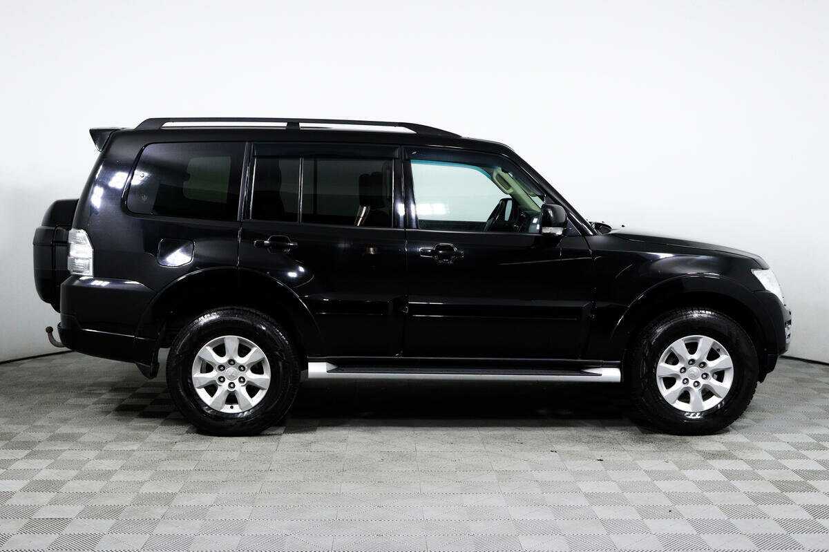 Mitsubishi Pajero, 2018 - фото №4