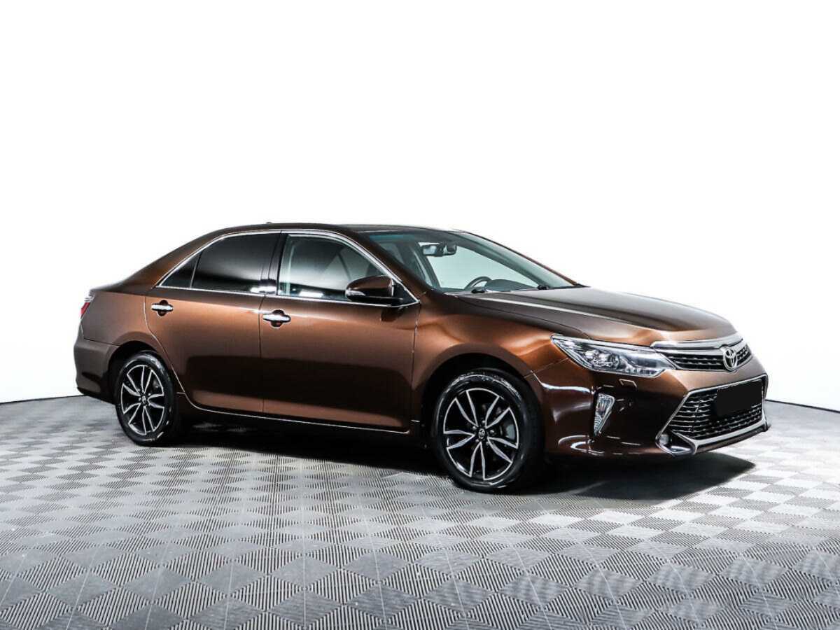 Toyota Camry, 2017 - фото №3