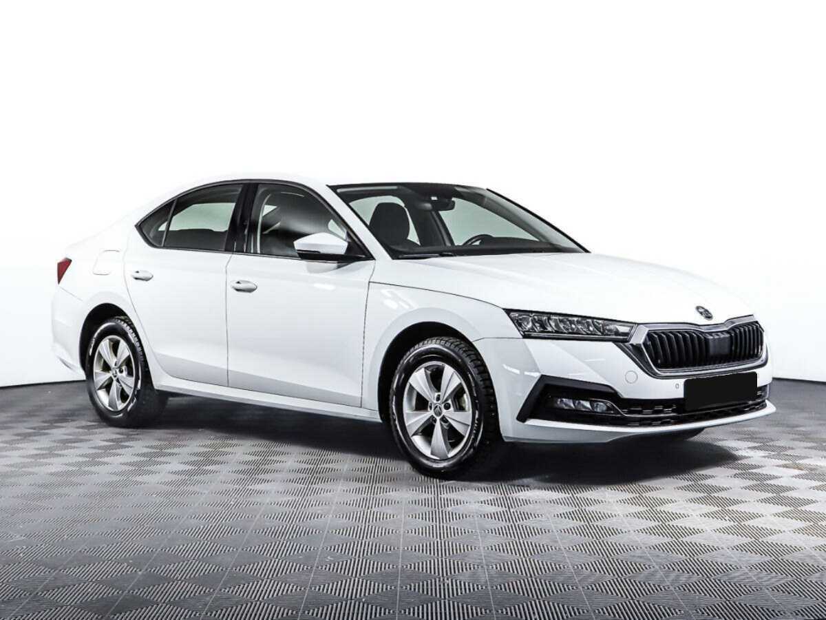 Skoda Octavia, 2021 - фото №2