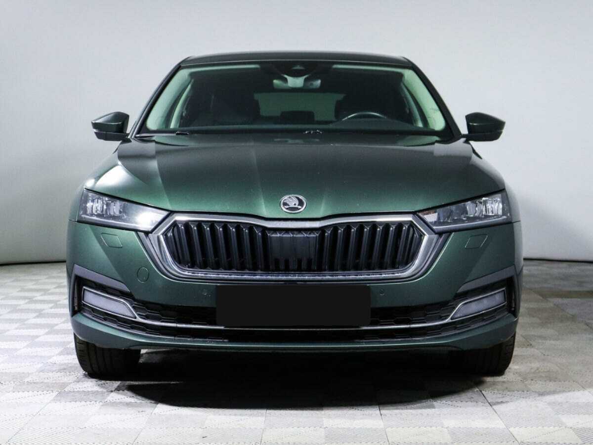Skoda Octavia, 2021 - фото №2