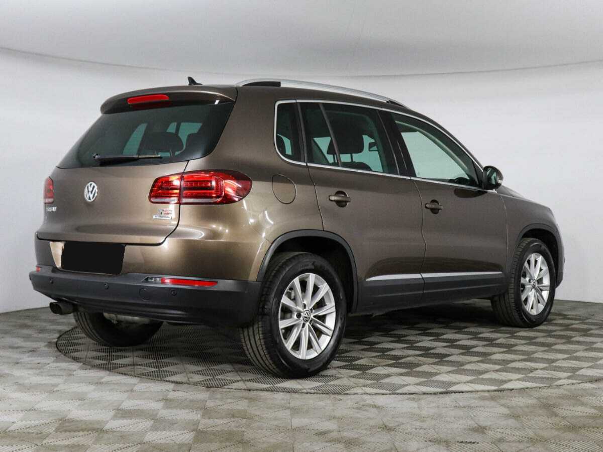 Volkswagen Tiguan, 2014 - фото №4