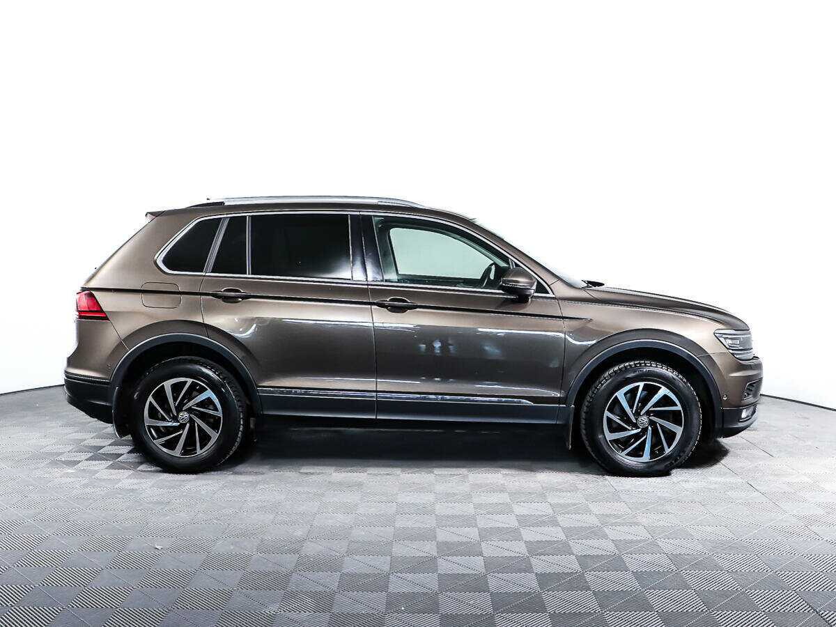 Volkswagen Tiguan, 2019 - фото №4