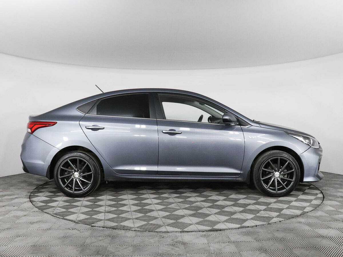 Hyundai Solaris, 2019 - фото №4