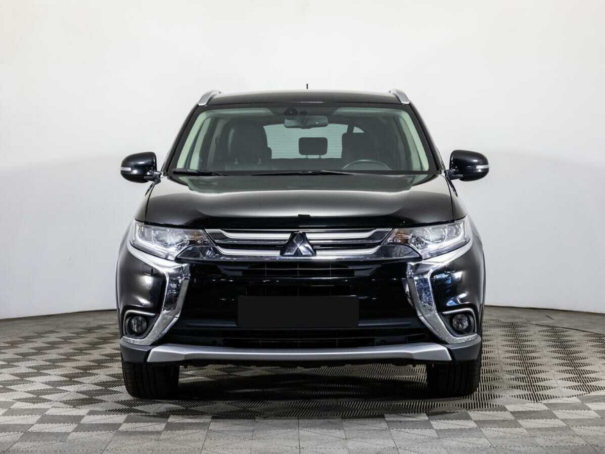 Mitsubishi Outlander, 2015 - фото №2