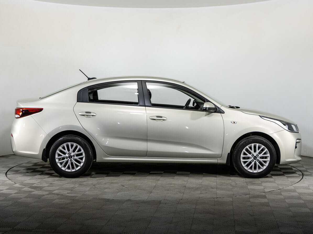 Kia Rio, 2018 - фото №4