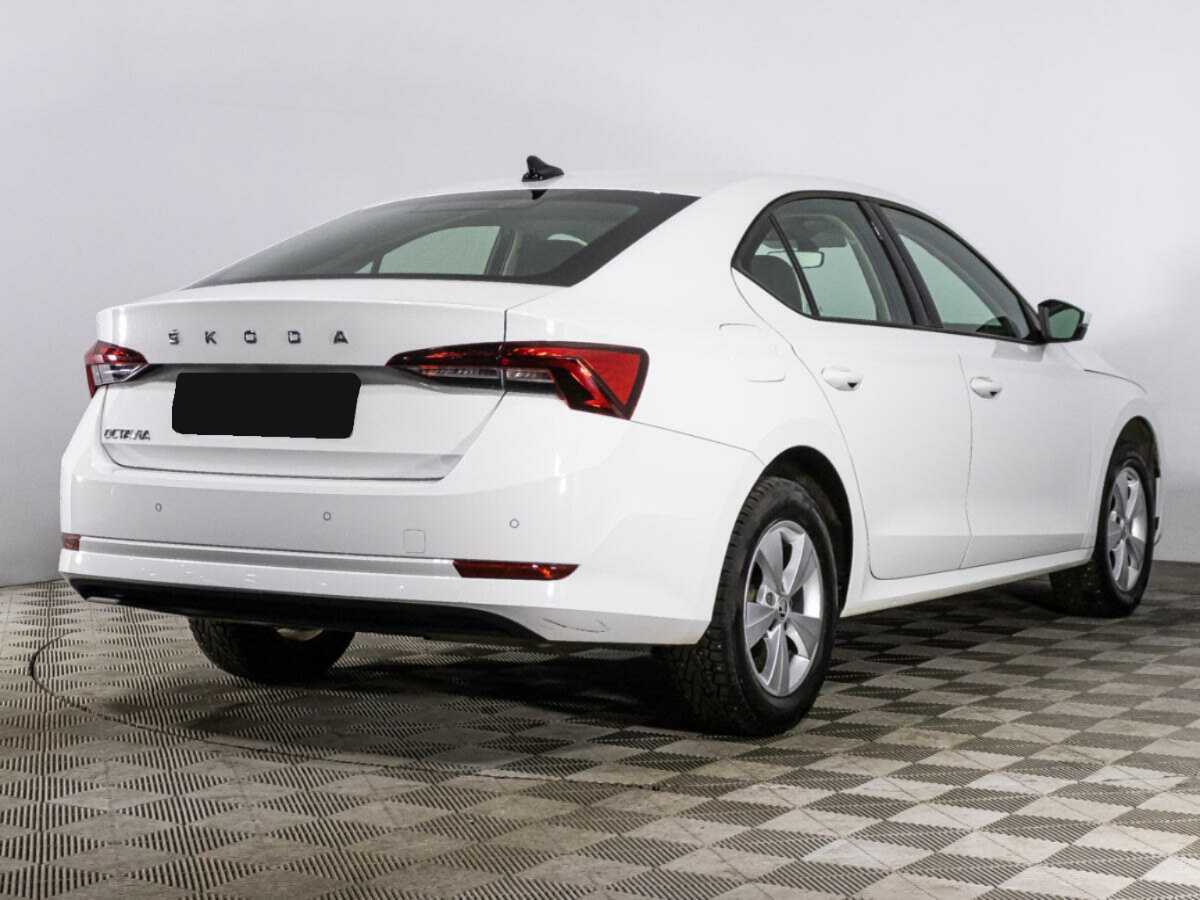 Skoda Octavia, 2021 - фото №4
