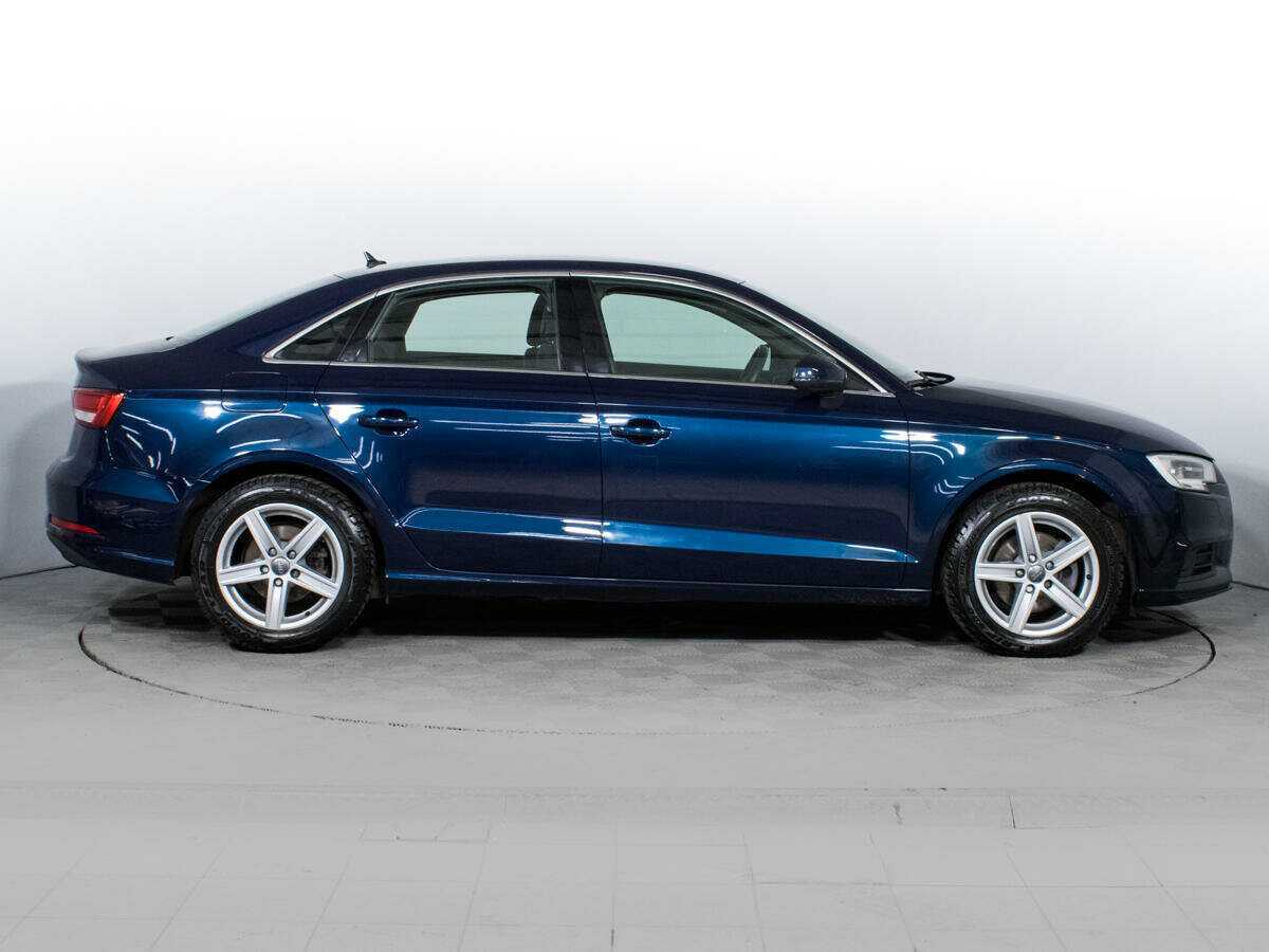 Audi A3, 2019 - фото №4
