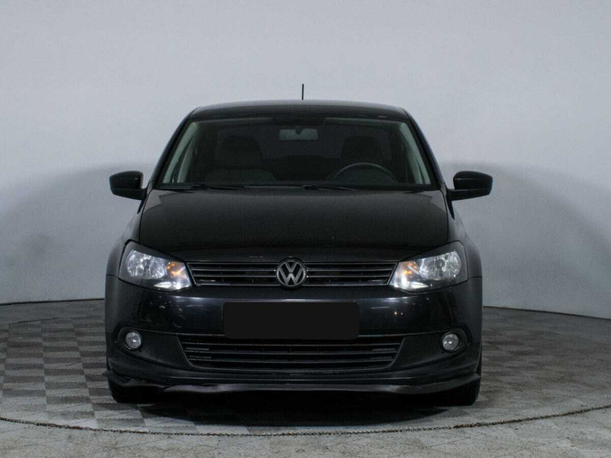 Volkswagen Polo, 2014 - фото №2