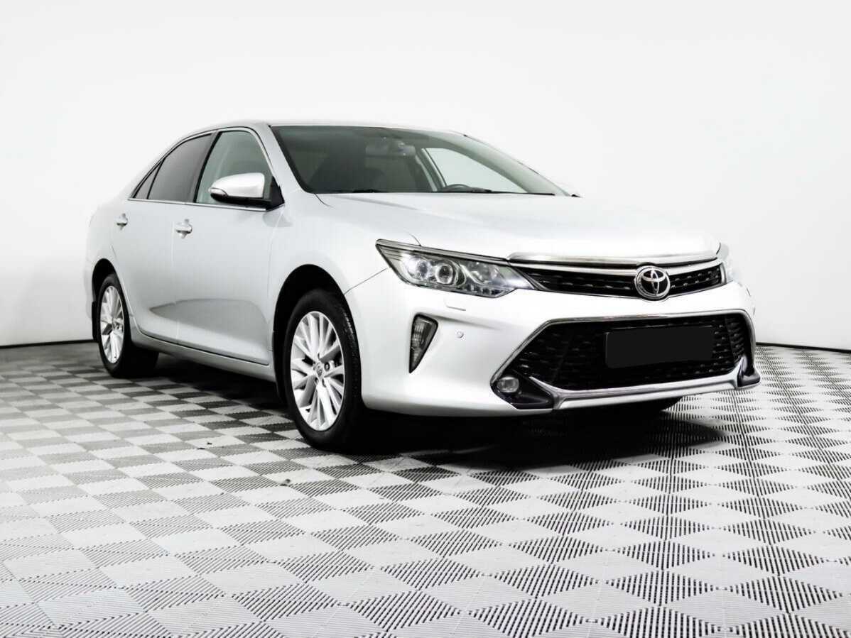 Toyota Camry, 2015 - фото №3