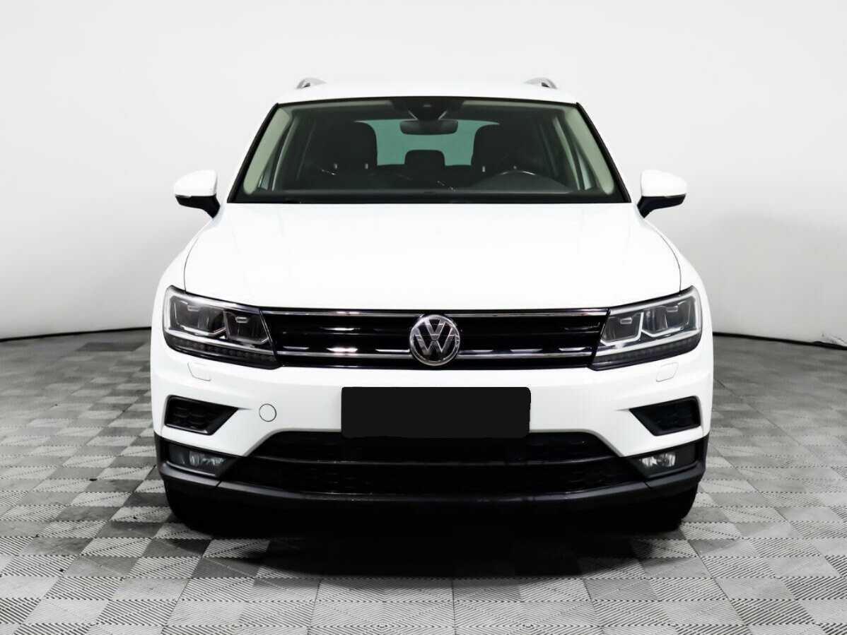 Volkswagen Tiguan, 2019 - фото №2