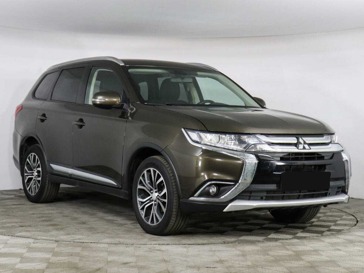Mitsubishi Outlander, 2018 - фото №3