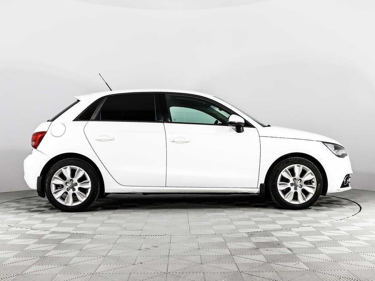 Audi A1 Sportback, 2014 - фото №4