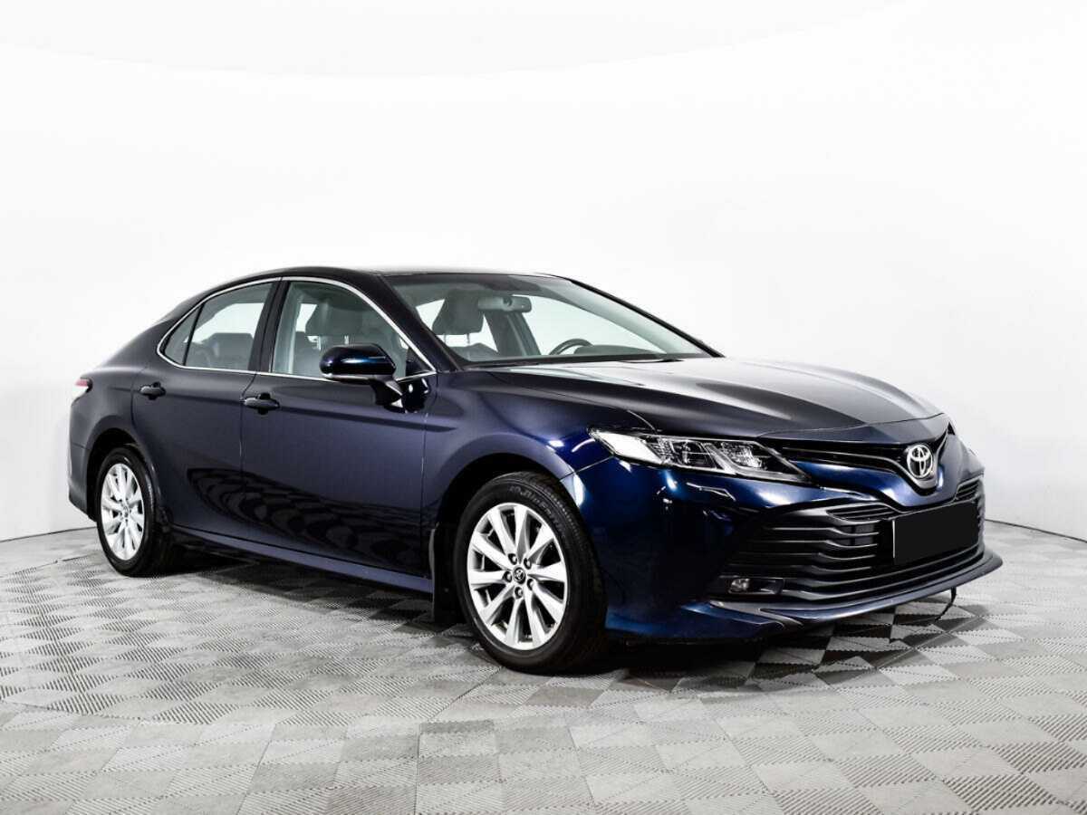 Toyota Camry, 2019 - фото №3
