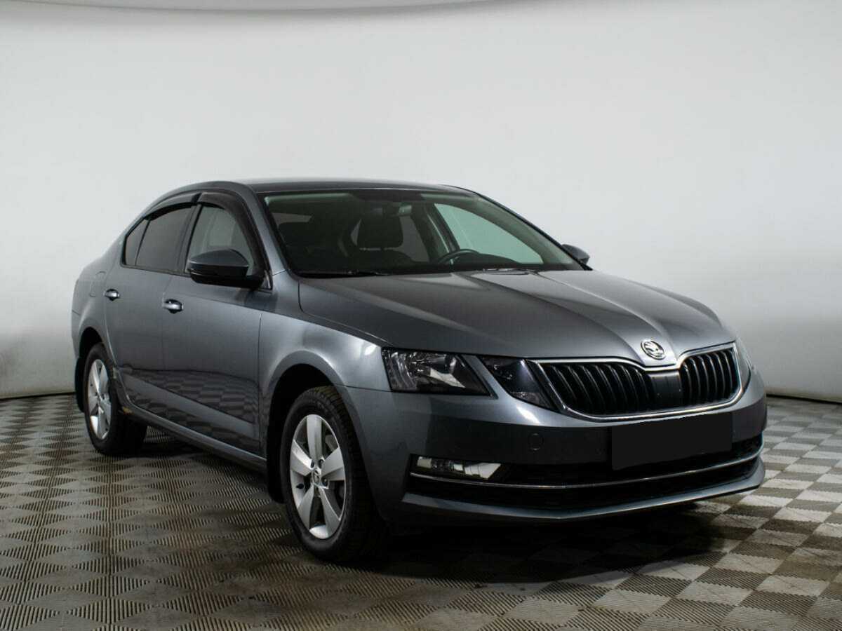 Skoda Octavia, 2018 - фото №3
