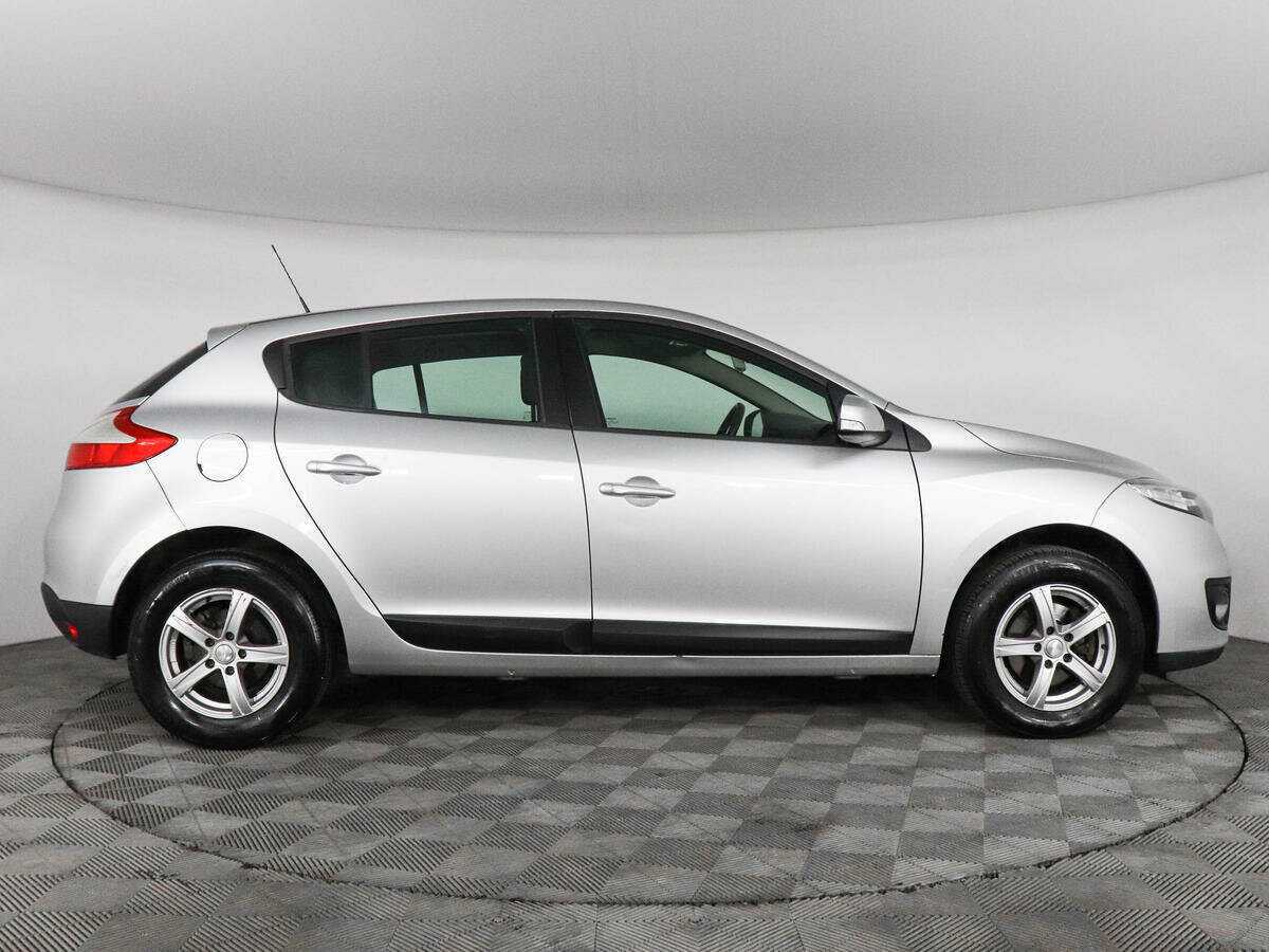 Renault Megane, 2012 - фото №4