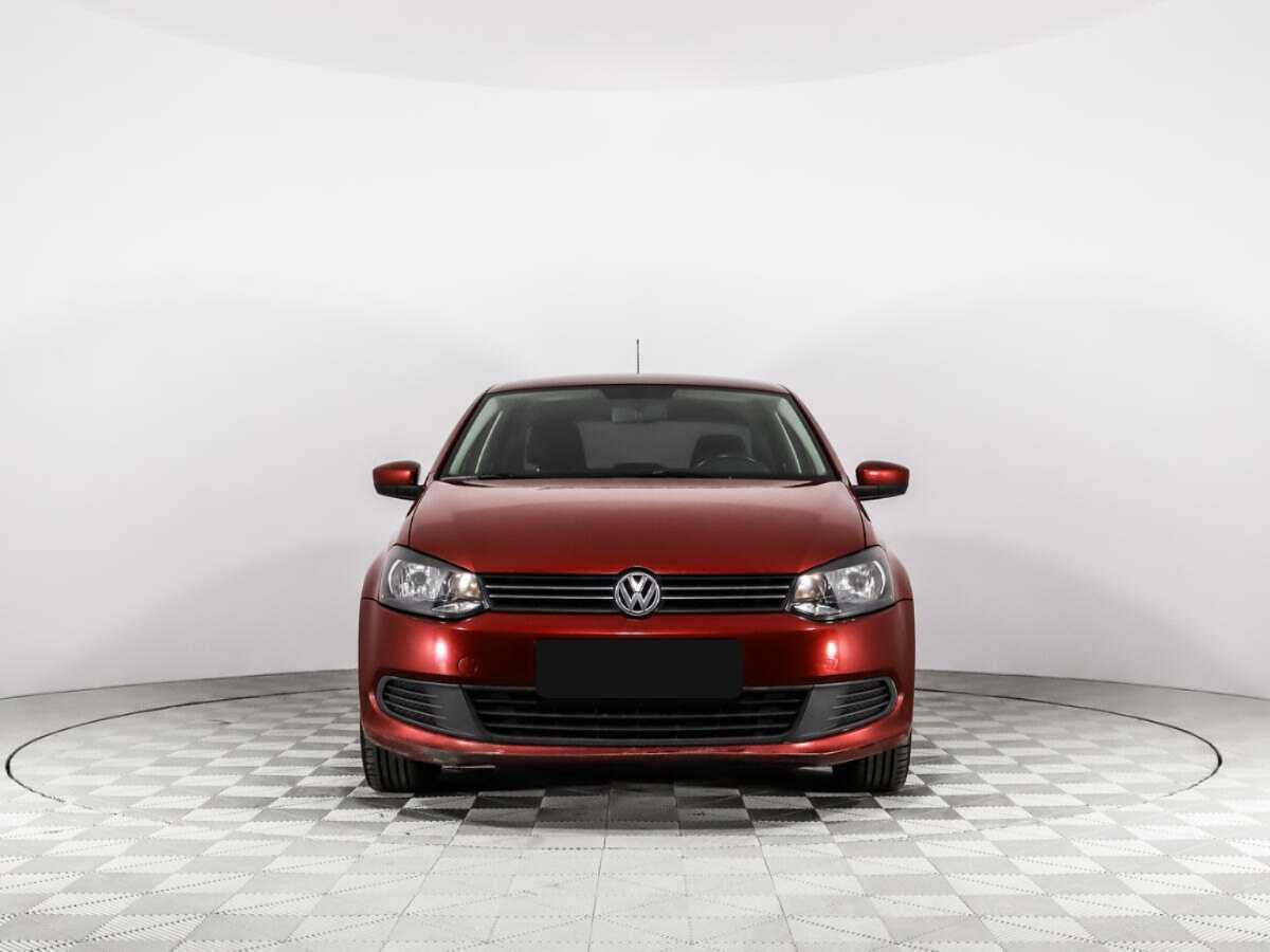 Volkswagen Polo, 2012 - фото №2