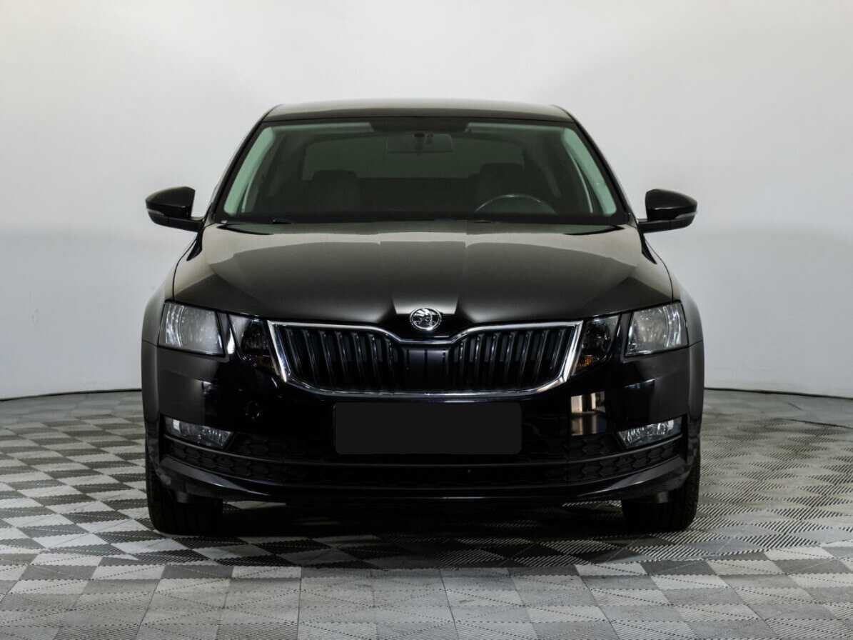 Skoda Octavia, 2018 - фото №2