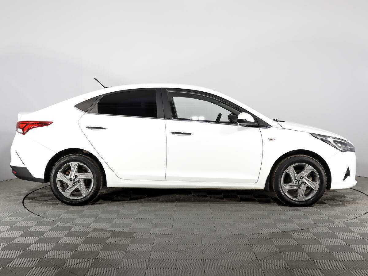 Hyundai Solaris, 2020 - фото №4