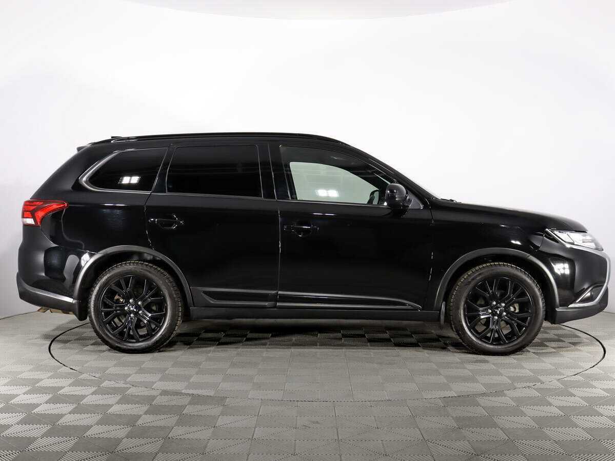 Mitsubishi Outlander, 2020 - фото №4