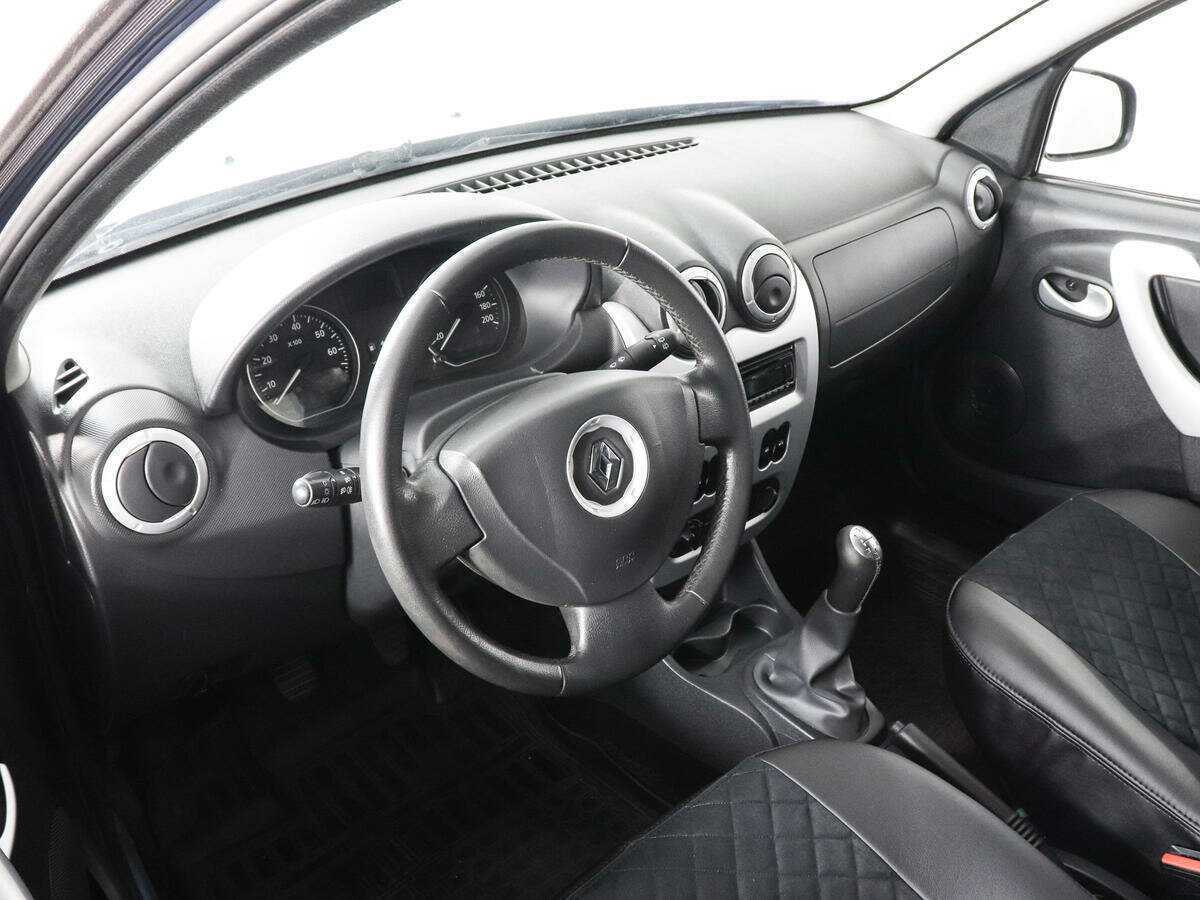 Renault Sandero, 2013 - фото №4