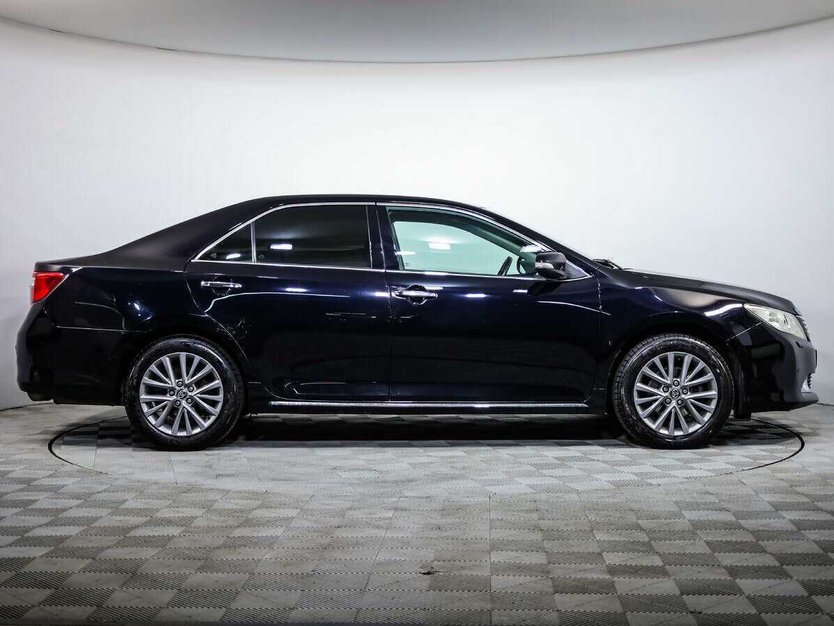 Toyota Camry, 2013 - фото №3