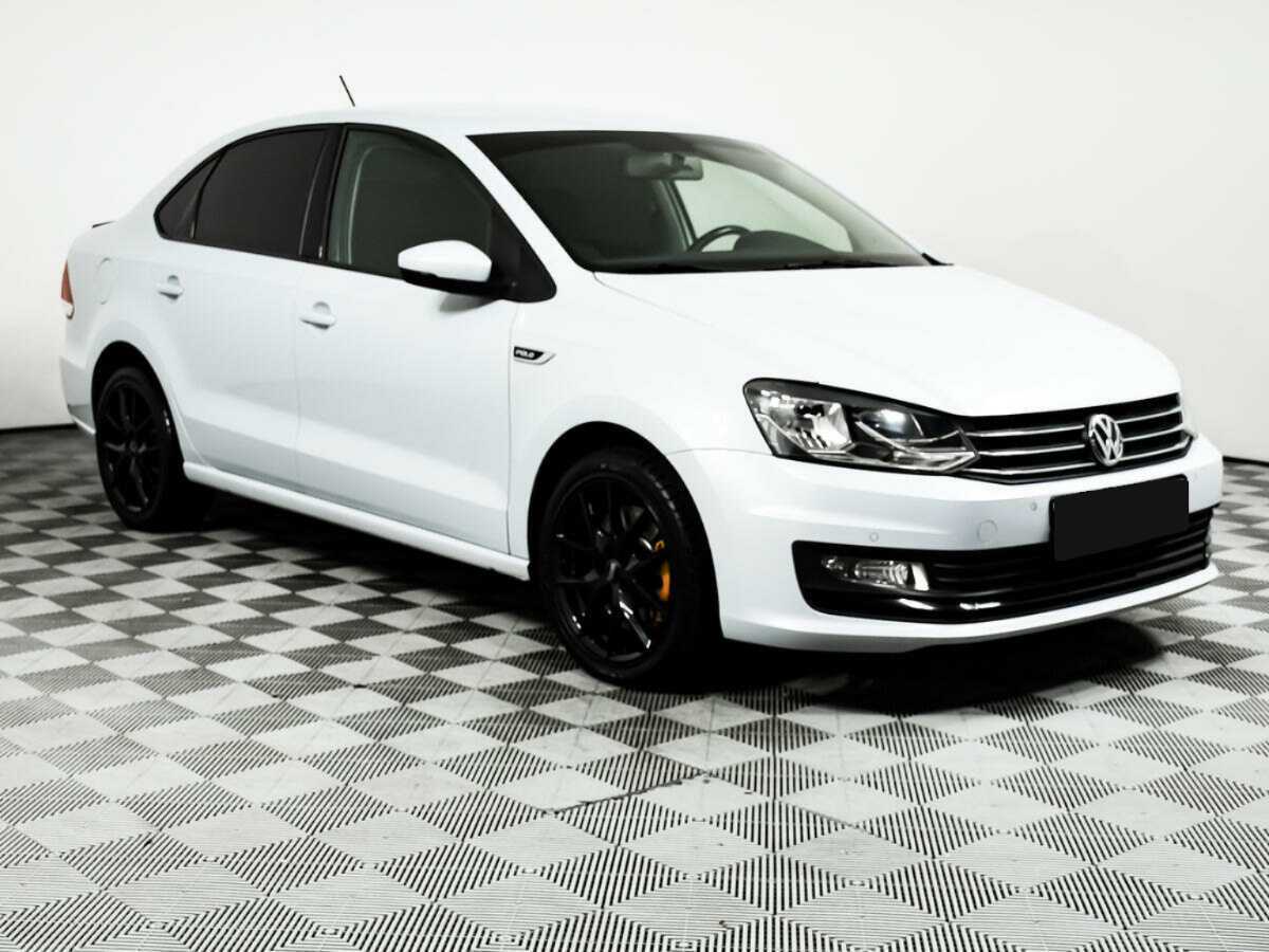 Volkswagen Polo, 2018 - фото №3