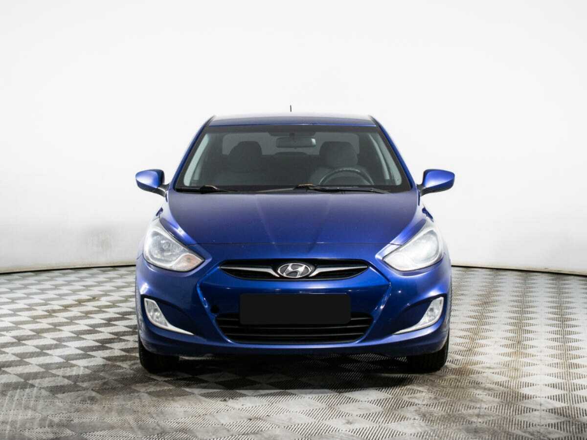 Hyundai Solaris, 2012 - фото №2