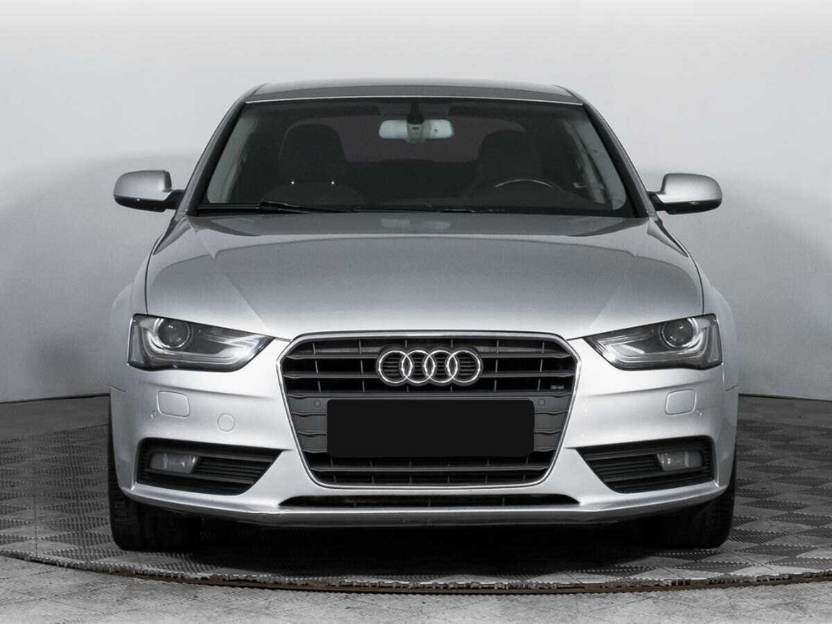 Audi A4, 2012 - фото №2