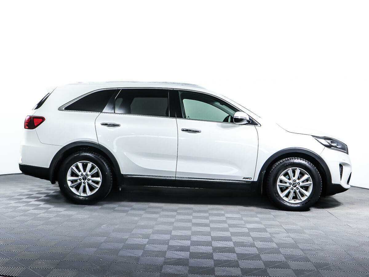 Kia Sorento, 2018 - фото №3