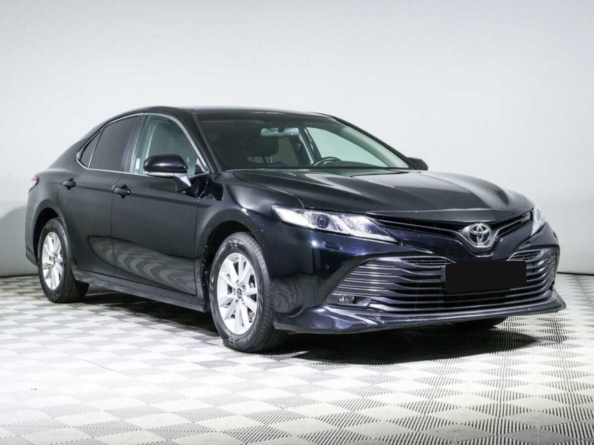 Toyota Camry, 2019 - фото №3