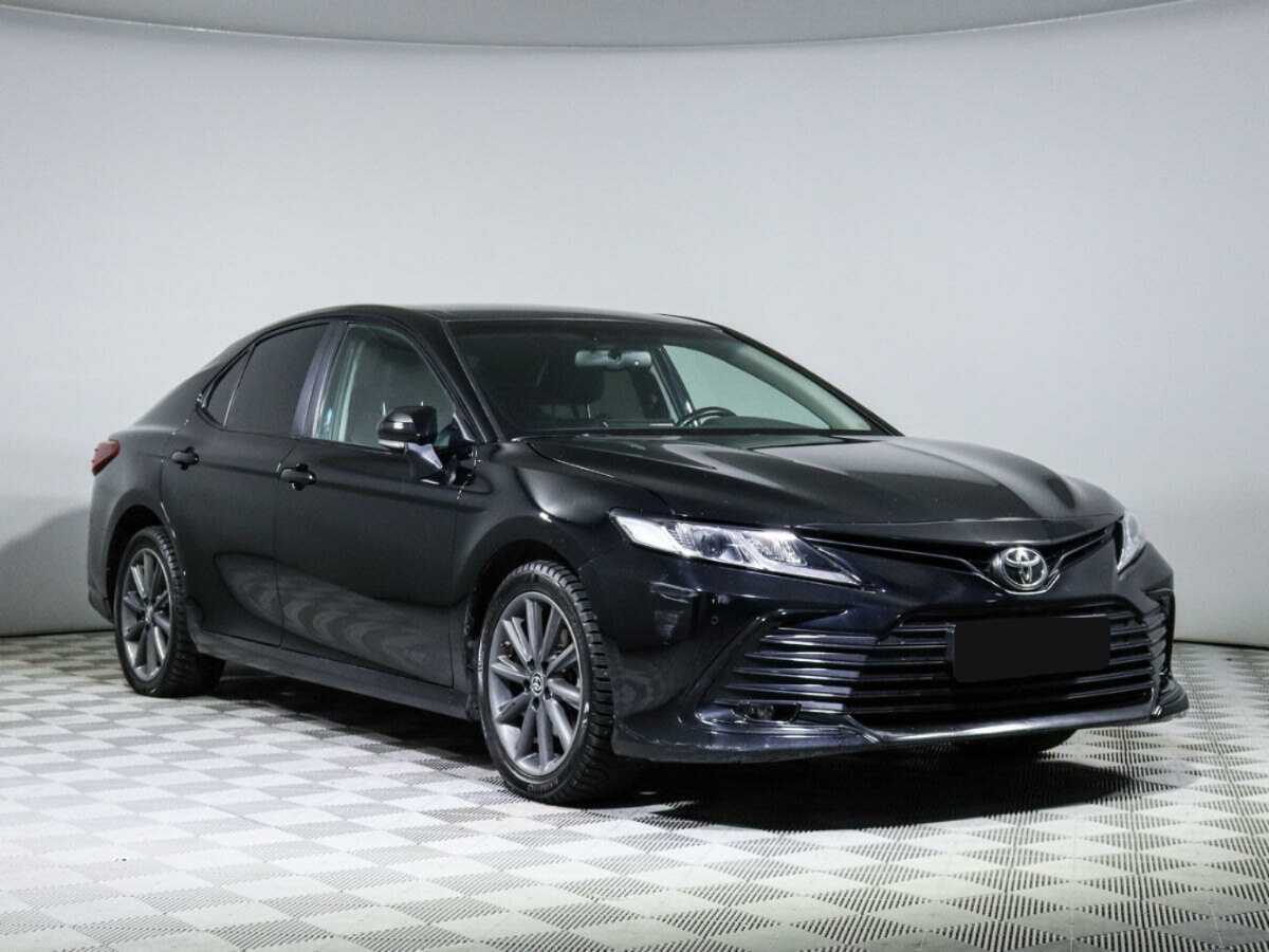 Toyota Camry, 2021 - фото №3