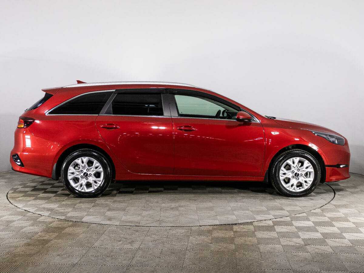 Kia Ceed, 2022 - фото №4