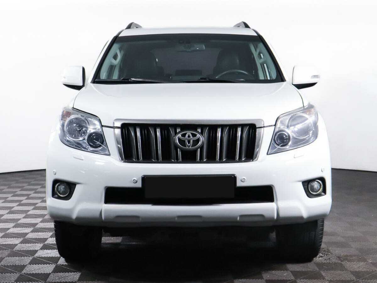 Toyota Land Cruiser Prado, 2012 - фото №2