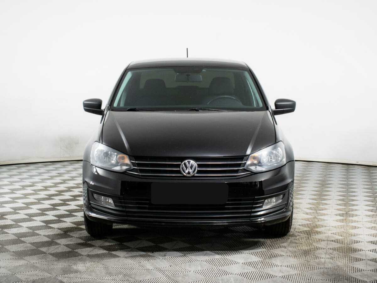 Volkswagen Polo, 2018 - фото №2