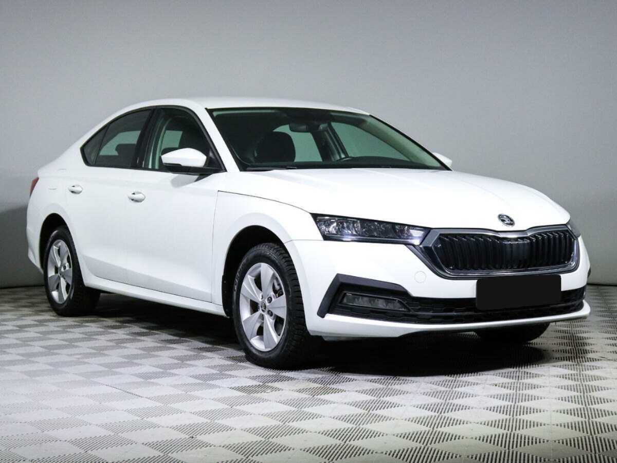 Skoda Octavia, 2021 - фото №3
