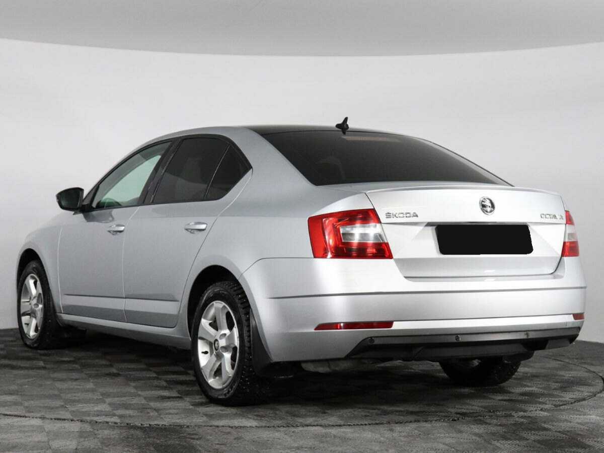 Skoda Octavia, 2018 - фото №4