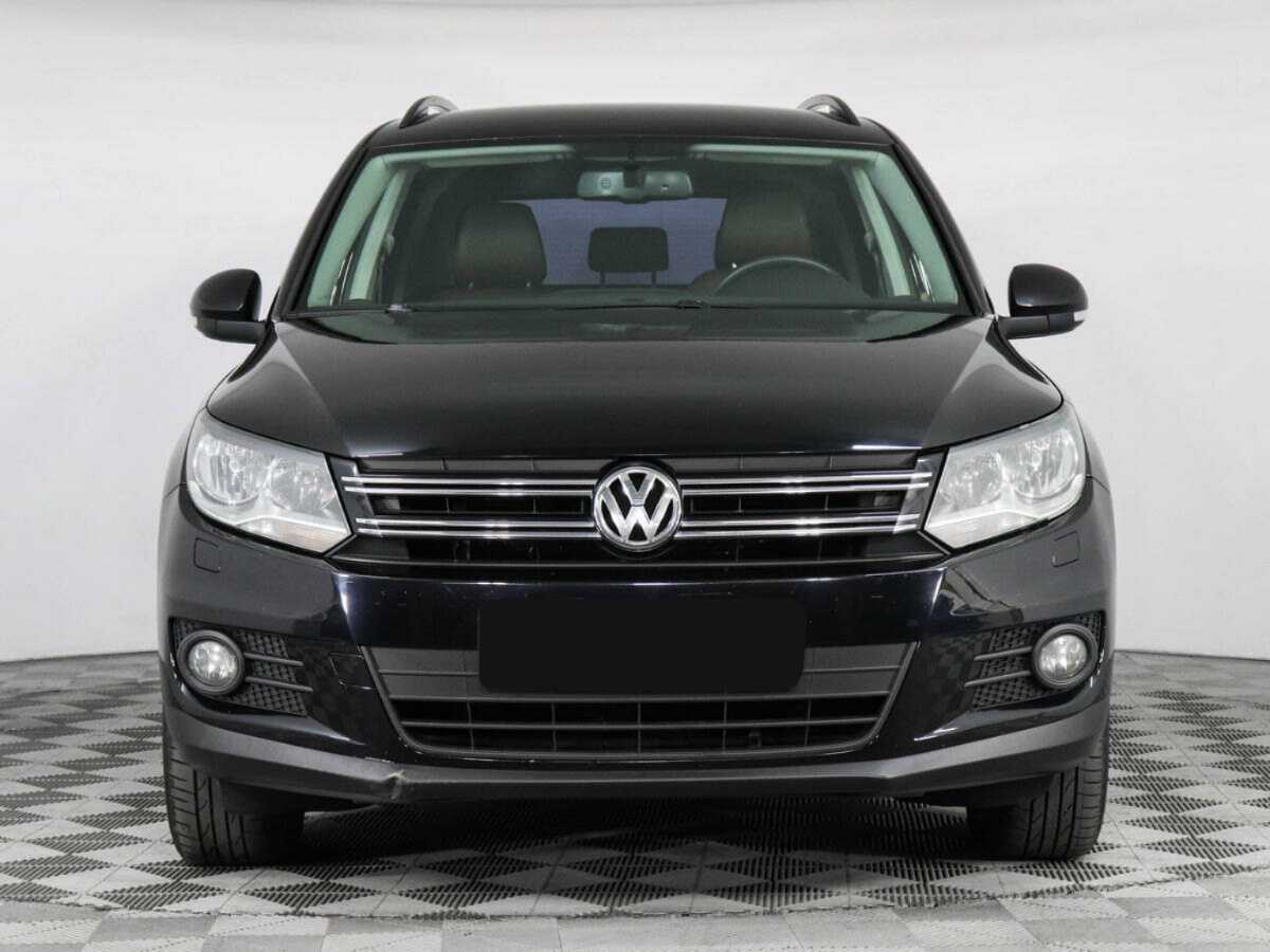 Volkswagen Tiguan, 2013 - фото №2