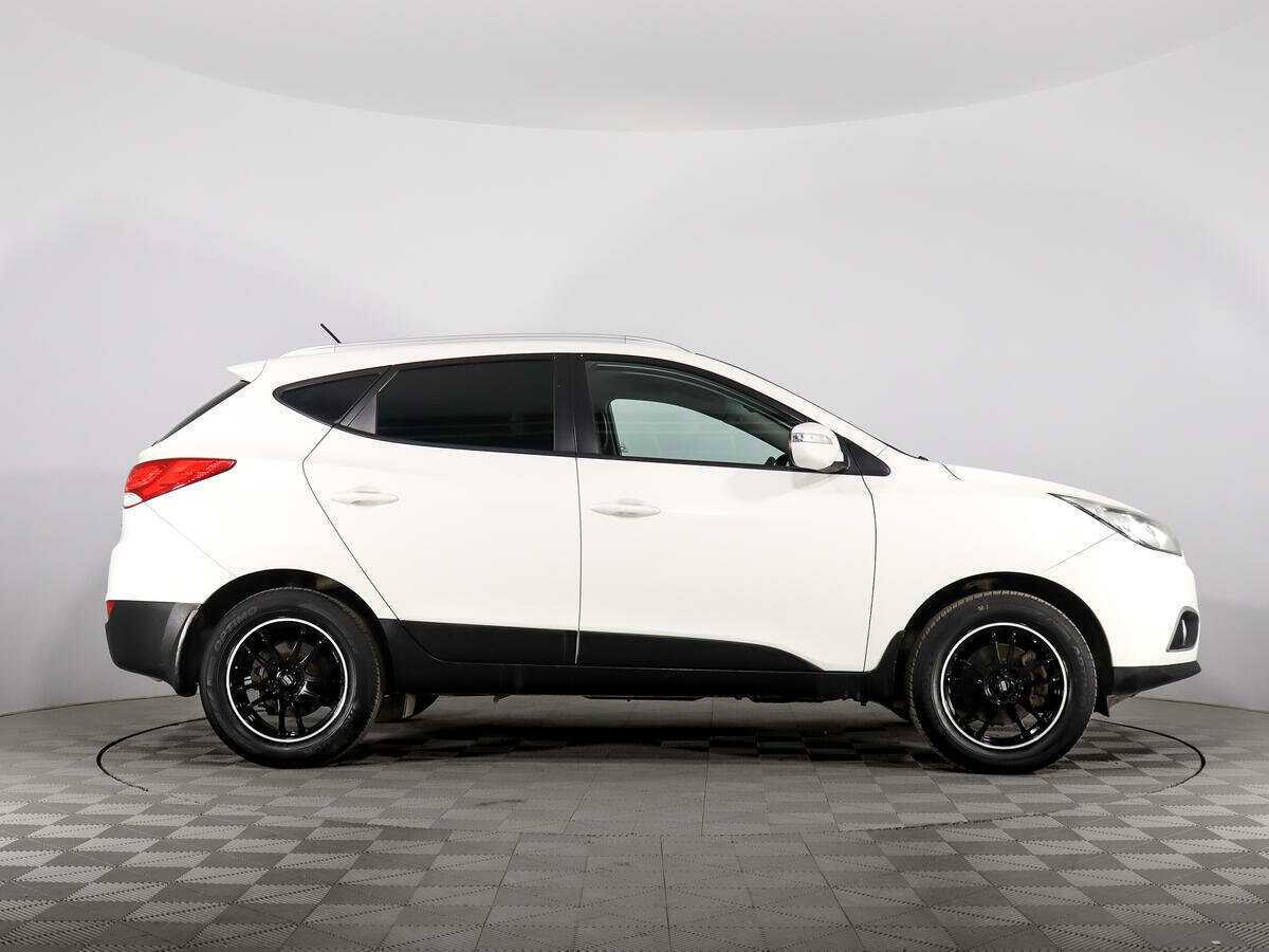 Hyundai ix35, 2013 - фото №4