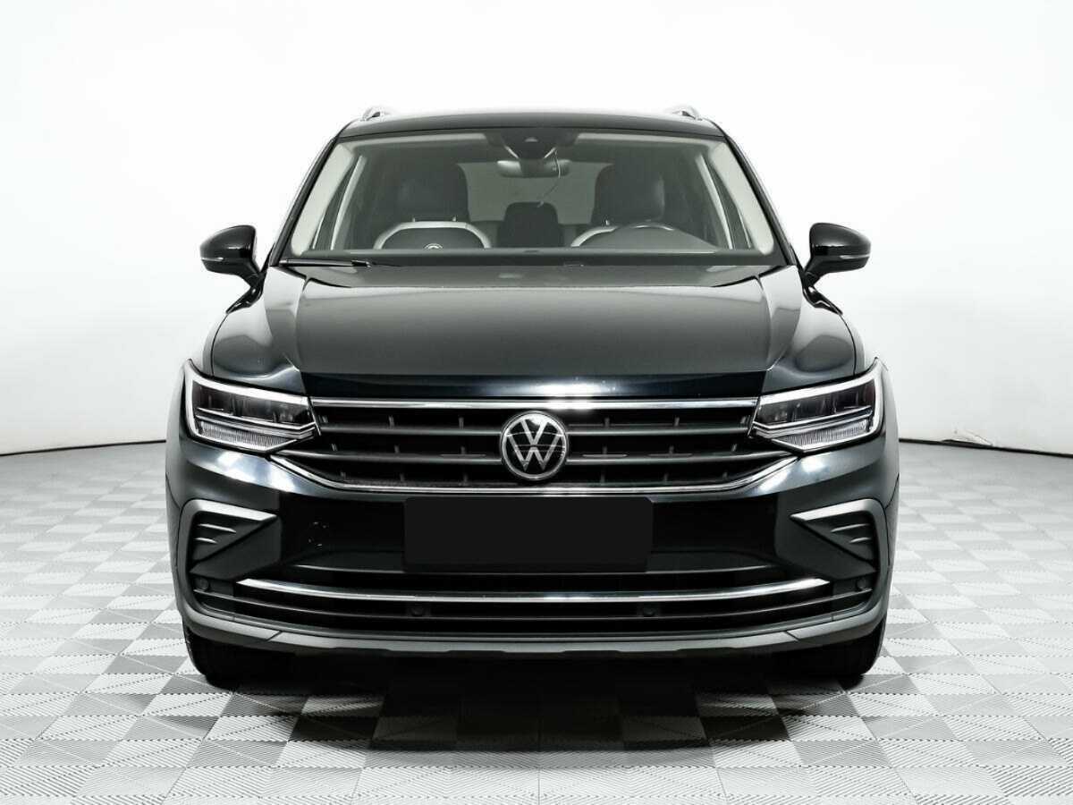 Volkswagen Tiguan, 2021 - фото №2