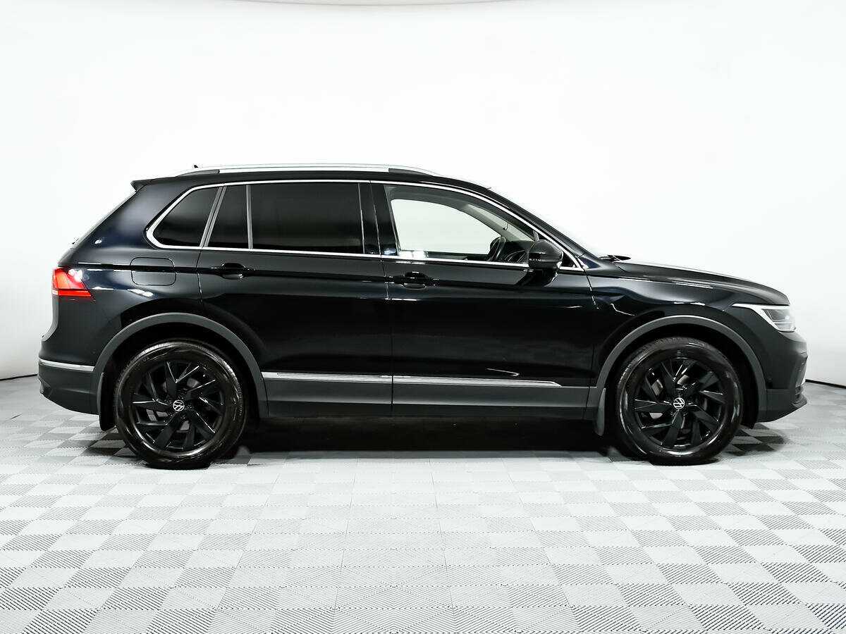 Volkswagen Tiguan, 2021 - фото №4
