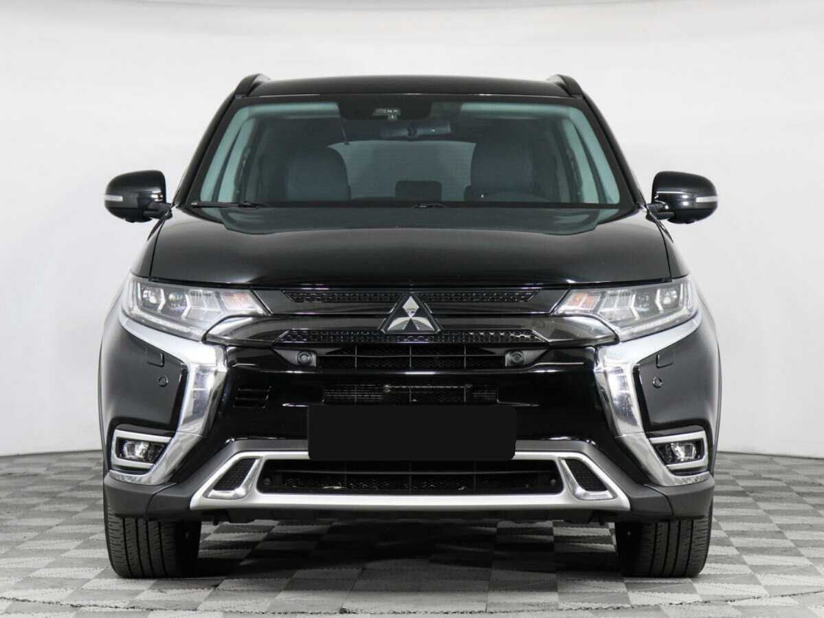 Mitsubishi Outlander, 2022 - фото №2