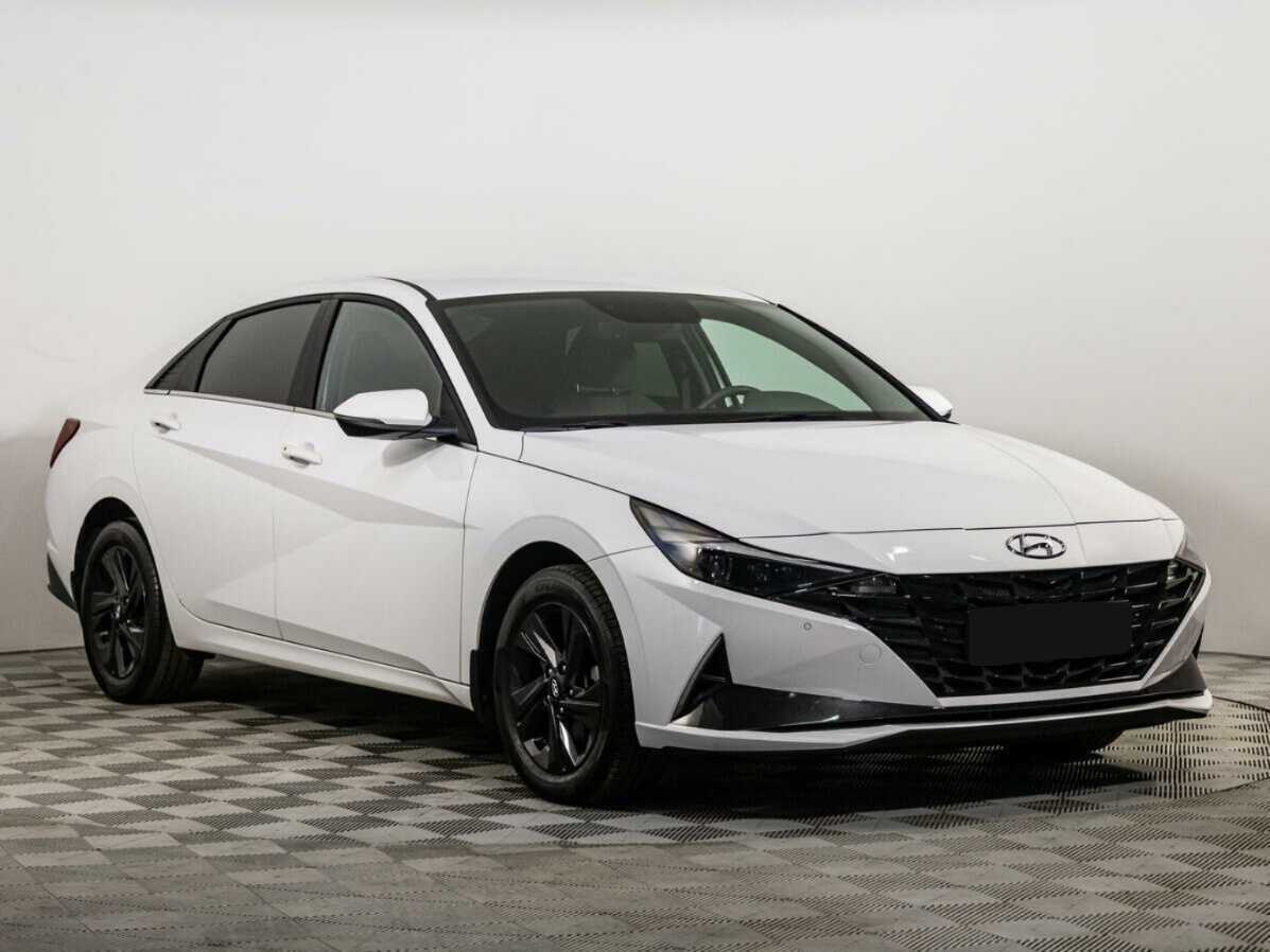 Hyundai Elantra, 2021 - фото №2